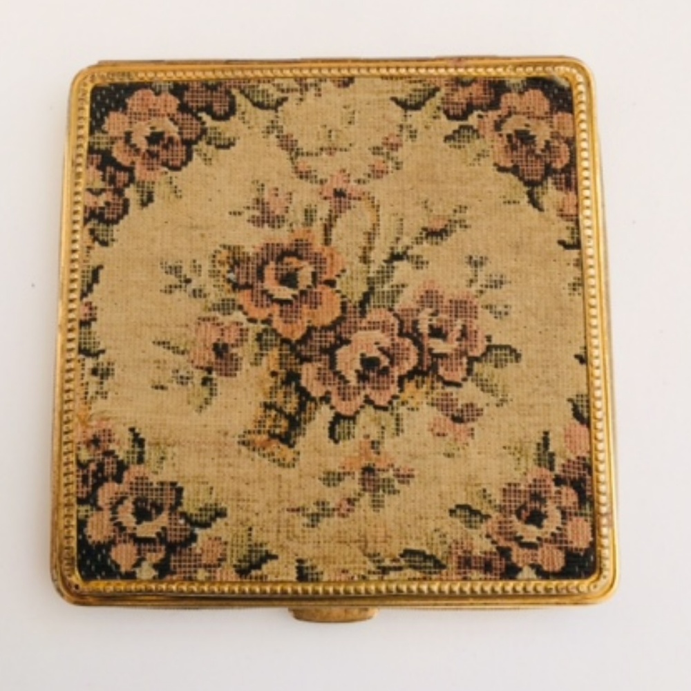Vintage Rex Compact 3" x 3"